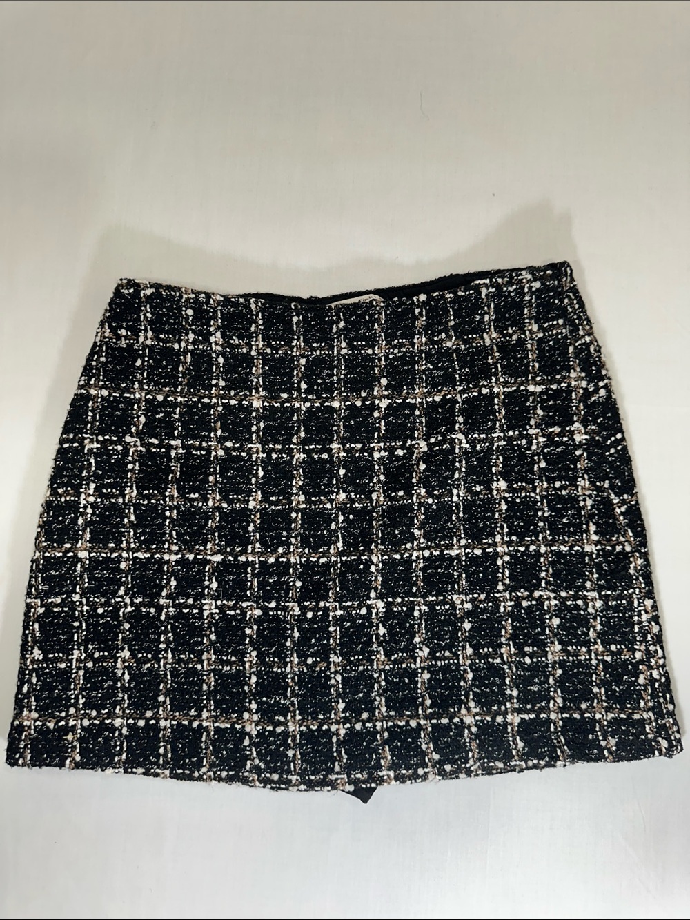 Abercrombie & Fitch Black and White Tweed Mini Skirt